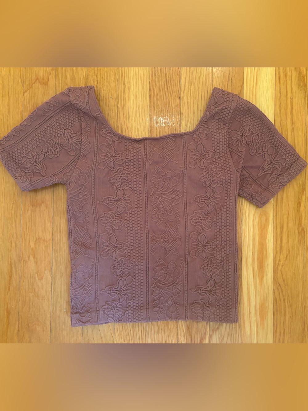 Wallflower Off-the-Shoulder Crop Textured Knit Top in Mauve size small